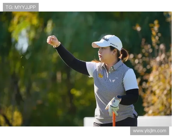 许赢夺FILA GOLF女子菁英赛冠军收获女子中巡第三冠展现强劲实力